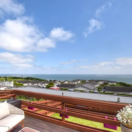 2 Bed In 91622 펜션 스카버러