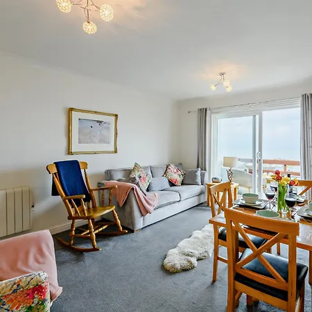 2 Bed In 91622 스카버러